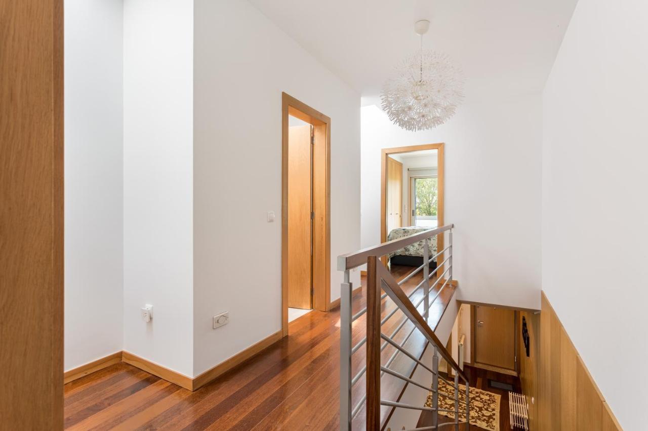 Joivy Sleek House Balcony & 2 Terraces In Porto Apartment Maía Екстериор снимка