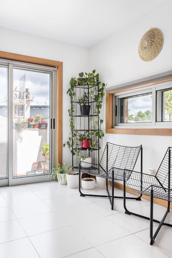 Joivy Sleek House Balcony & 2 Terraces In Porto Apartment Maía Екстериор снимка