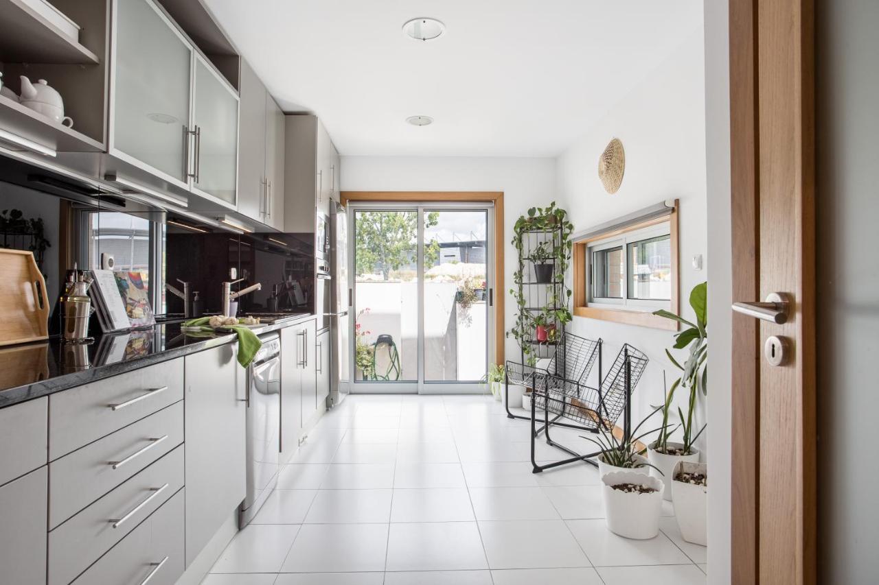 Joivy Sleek House Balcony & 2 Terraces In Porto Apartment Maía Екстериор снимка